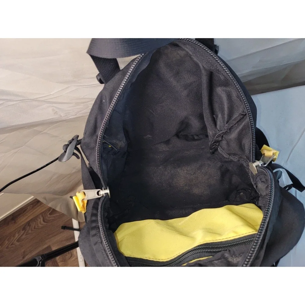 Mountainsmith Trek Large Nylon Fanny Pack Black/Yellow 0-5L Padded Strap